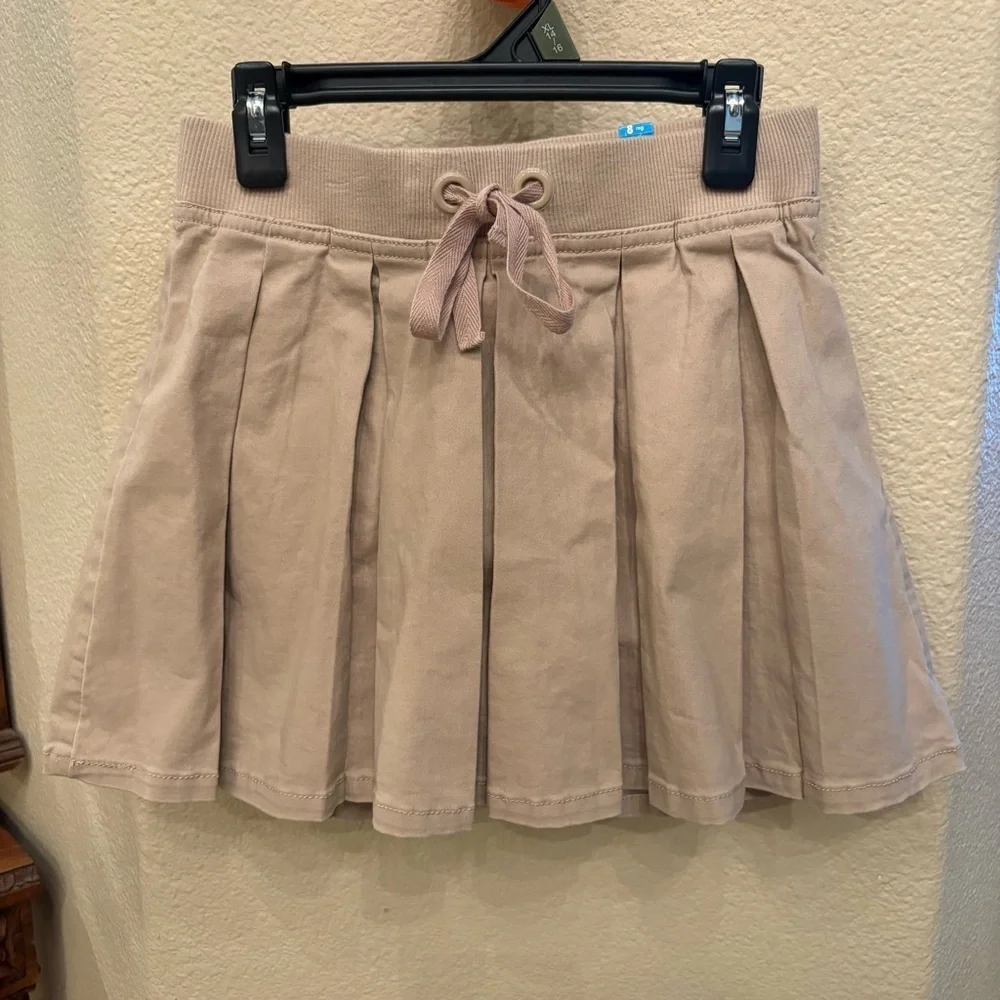 NWT~JUSTICE Girls Kids Preppy Beige Mini Pleated Skirt w/ Built-In Shorts Size 8